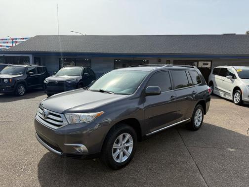 2011 Toyota Highlander SE