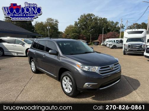2011 Toyota Highlander SE