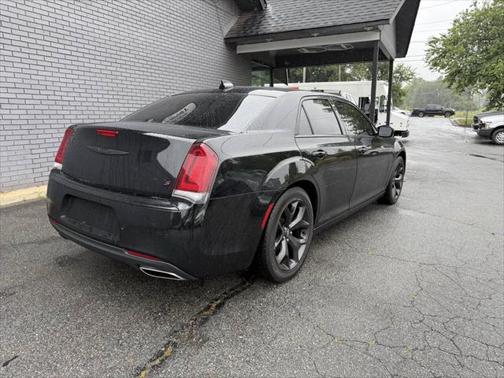 2021 Chrysler 300 S