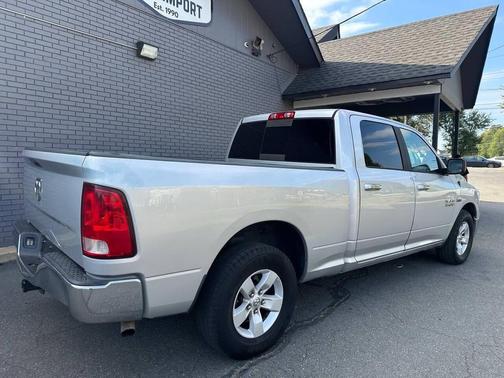 2017 RAM 1500 SLT