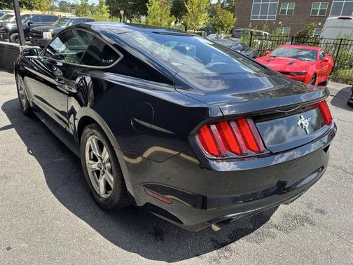 2015 Ford Mustang V6
