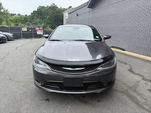2016 Chrysler 200 S