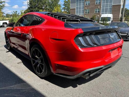 2019 Ford Mustang EcoBoost