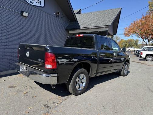 2021 RAM 1500 Classic SLT