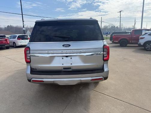 ICONIC SILVER METALLIC 2024 Ford Expedition LIMITED