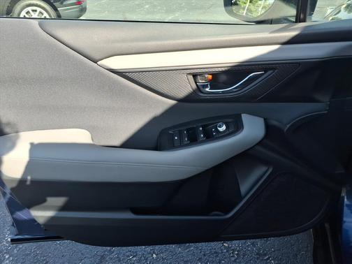 Abyss Blue Pearl 2022 Subaru Outback Premium
