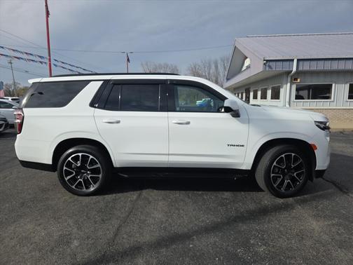 2023 Chevrolet Tahoe 4WD RST