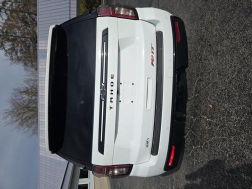 2023 Chevrolet Tahoe 4WD RST