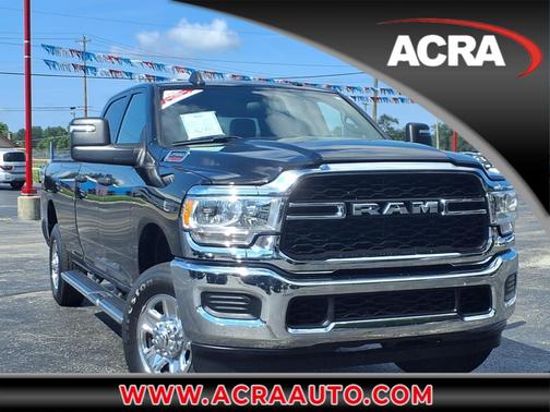 2024 RAM 2500 Tradesman Crew Cab 4x4 8' Box