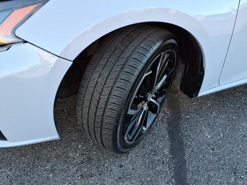 2024 Nissan Altima SR FWD