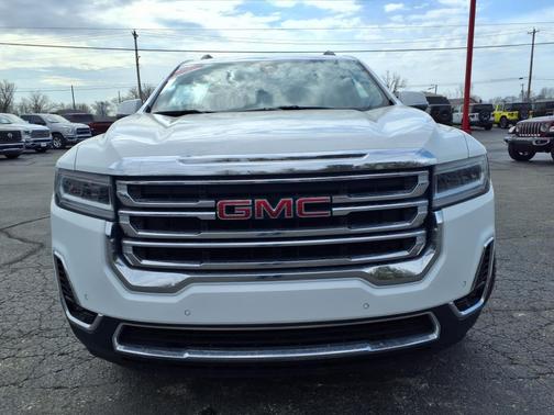 2023 GMC Acadia FWD SLT