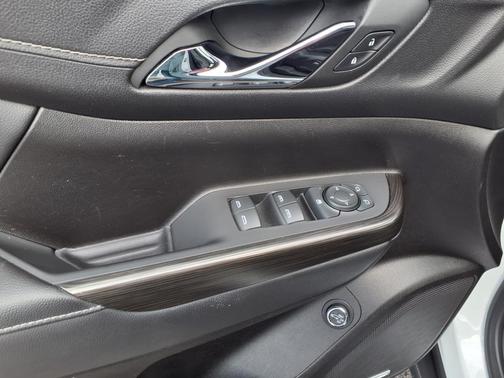 2023 GMC Acadia FWD SLT