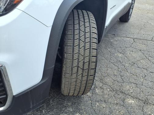 2023 GMC Acadia FWD SLT