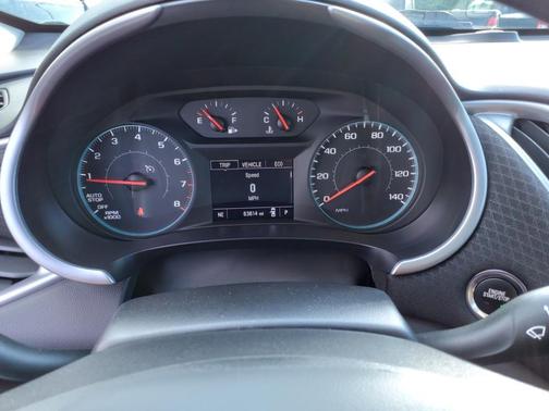 2022 Chevrolet Malibu FWD LT