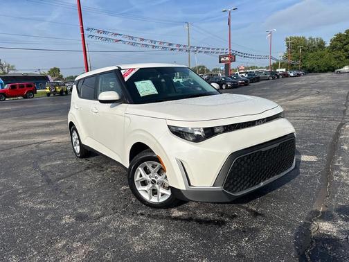 2023 Kia Soul LX