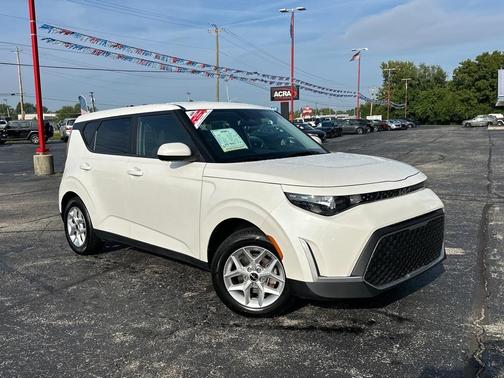 2023 Kia Soul LX