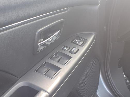 2024 Mitsubishi Outlander Sport 2.0 ES