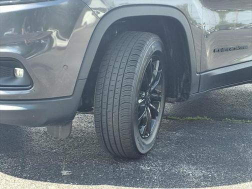 2023 Jeep Cherokee Altitude