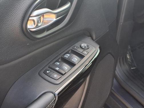 2023 Jeep Cherokee Altitude