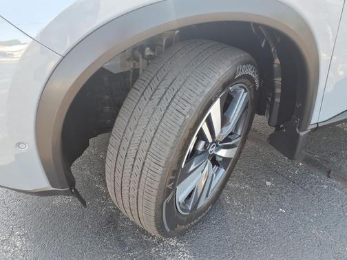 Boulder Gray Pearl 2023 Nissan Rogue SL
