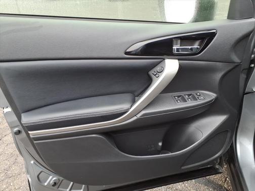 2024 Mitsubishi Eclipse Cross SEL