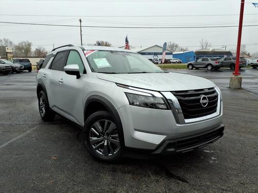 2024 Nissan Pathfinder SV FWD