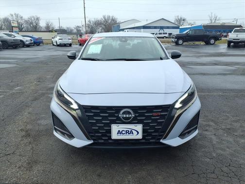 2024 Nissan Altima SR FWD