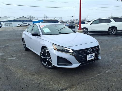 2024 Nissan Altima SR FWD