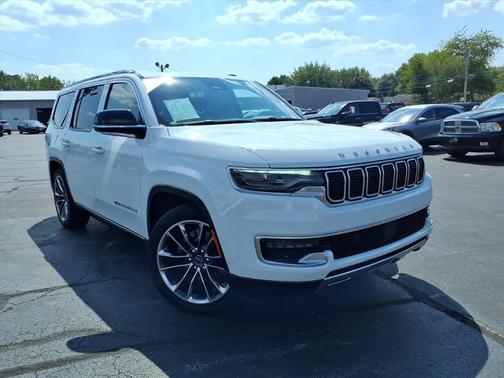 Bright White Clearcoat 2024 Jeep Wagoneer Series III 4x4