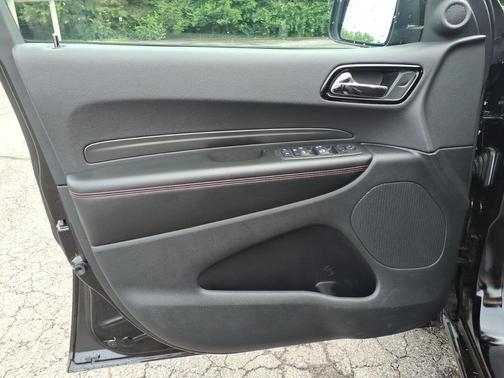 DB Black Clearcoat 2025 Dodge Durango GT AWD