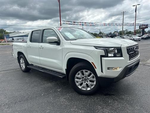 2022 Nissan Frontier SV