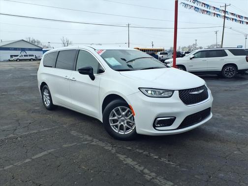 2025 Chrysler Pacifica L