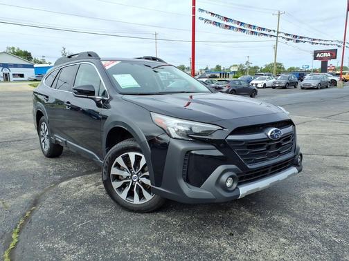 Crystal Black Silica 2024 Subaru Outback Limited