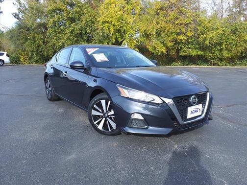 2022 Nissan Altima 2.5 SV