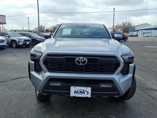 2024 Toyota Tacoma TRD Off Road