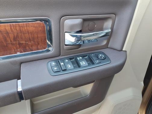 2012 RAM 1500 Laramie