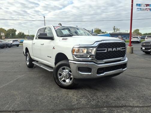 2022 RAM 2500 Big Horn Crew Cab 4x4 6'4' Box