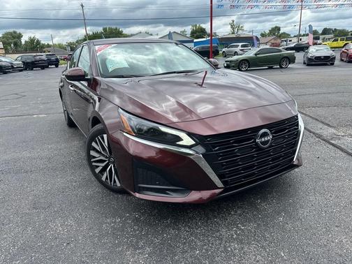 2023 Nissan Altima 2.5 SV