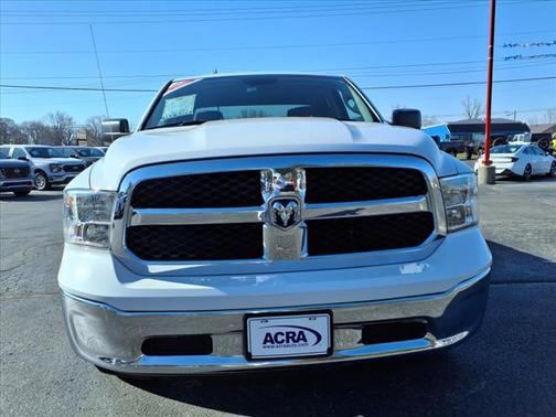 2024 RAM 1500 Classic SLT
