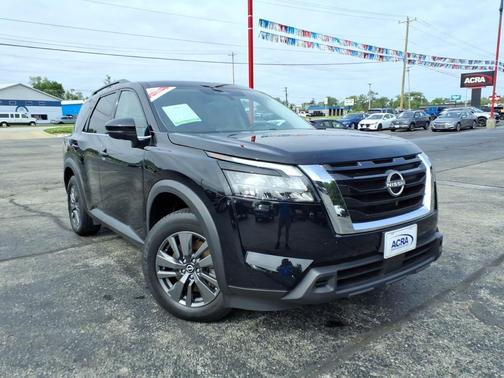 Super Black 2024 Nissan Pathfinder SV 4WD