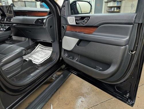 2023 Lincoln Navigator L Reserve