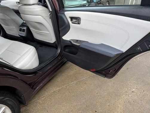 Red 2014 Toyota Avalon Hybrid XLE Touring