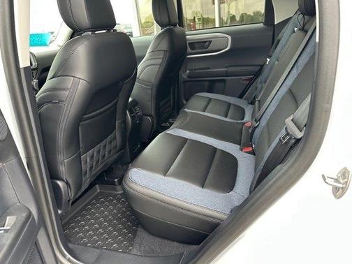 Oxford White 2026 Ford Bronco Sport Outer Banks