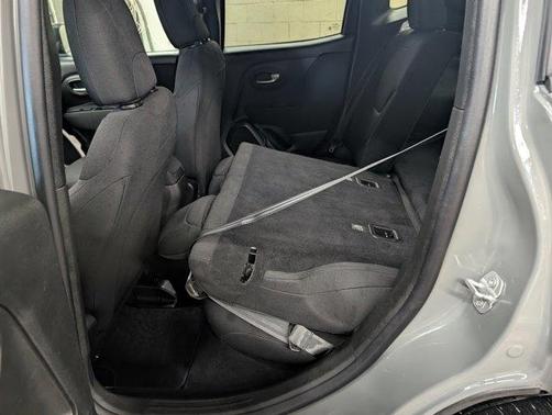 2020 Jeep Renegade Sport