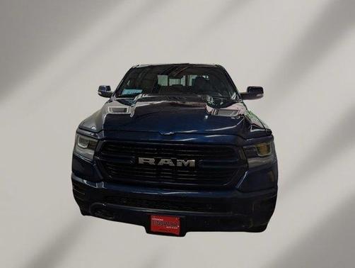 Patriot Blue Pearlcoat 2022 RAM 1500 Laramie