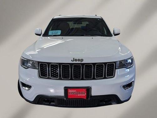 2020 Jeep Grand Cherokee Laredo E