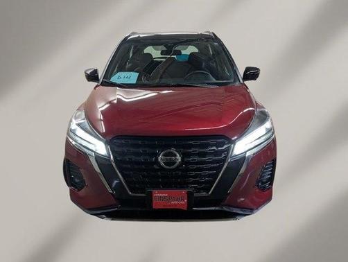 Red 2021 Nissan Kicks SR