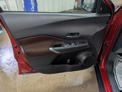 Red 2021 Nissan Kicks SR