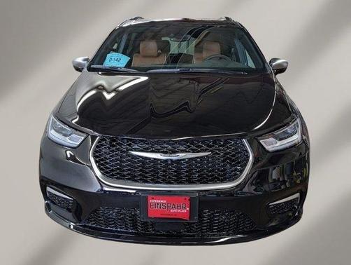 Diamond Black 2026 Chrysler Pacifica Pinnacle