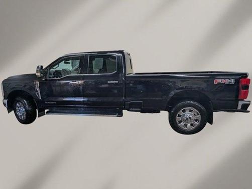 2023 Ford F-350 Lariat